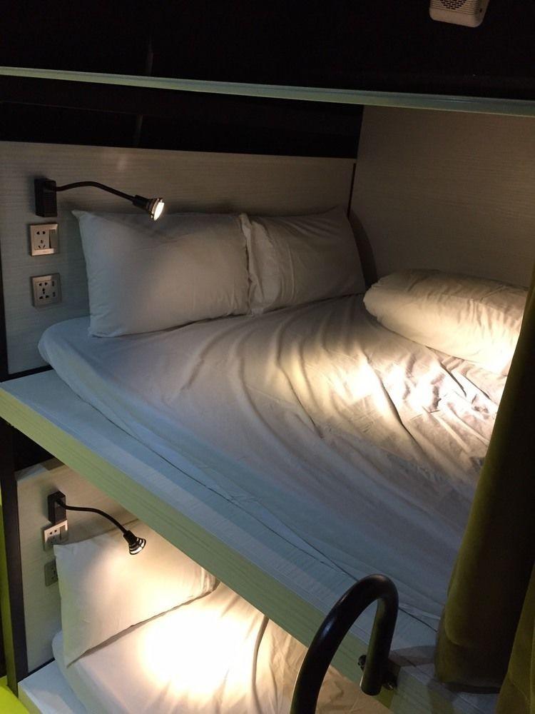 Here X There Hostel Taipei Main Station מראה חיצוני תמונה